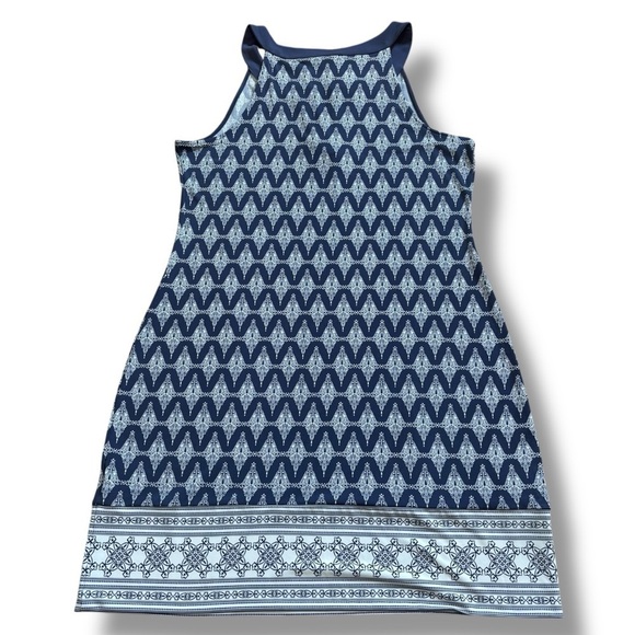 NWT Magnolia Grace Blue White Alhambra Embroidered Trim Knit Dress - Size Large - Picture 2 of 10